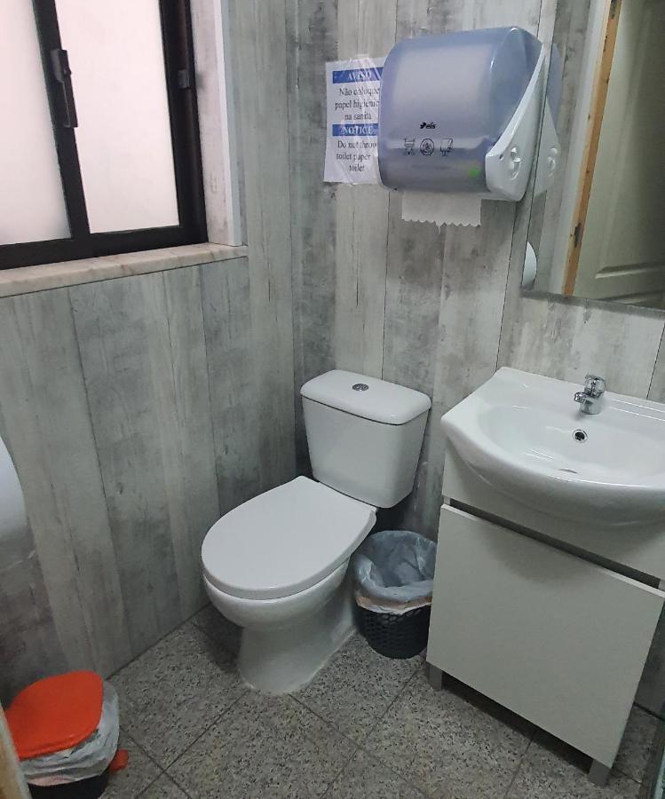 Hostel Sunny House Lagos Zewnętrze zdjęcie