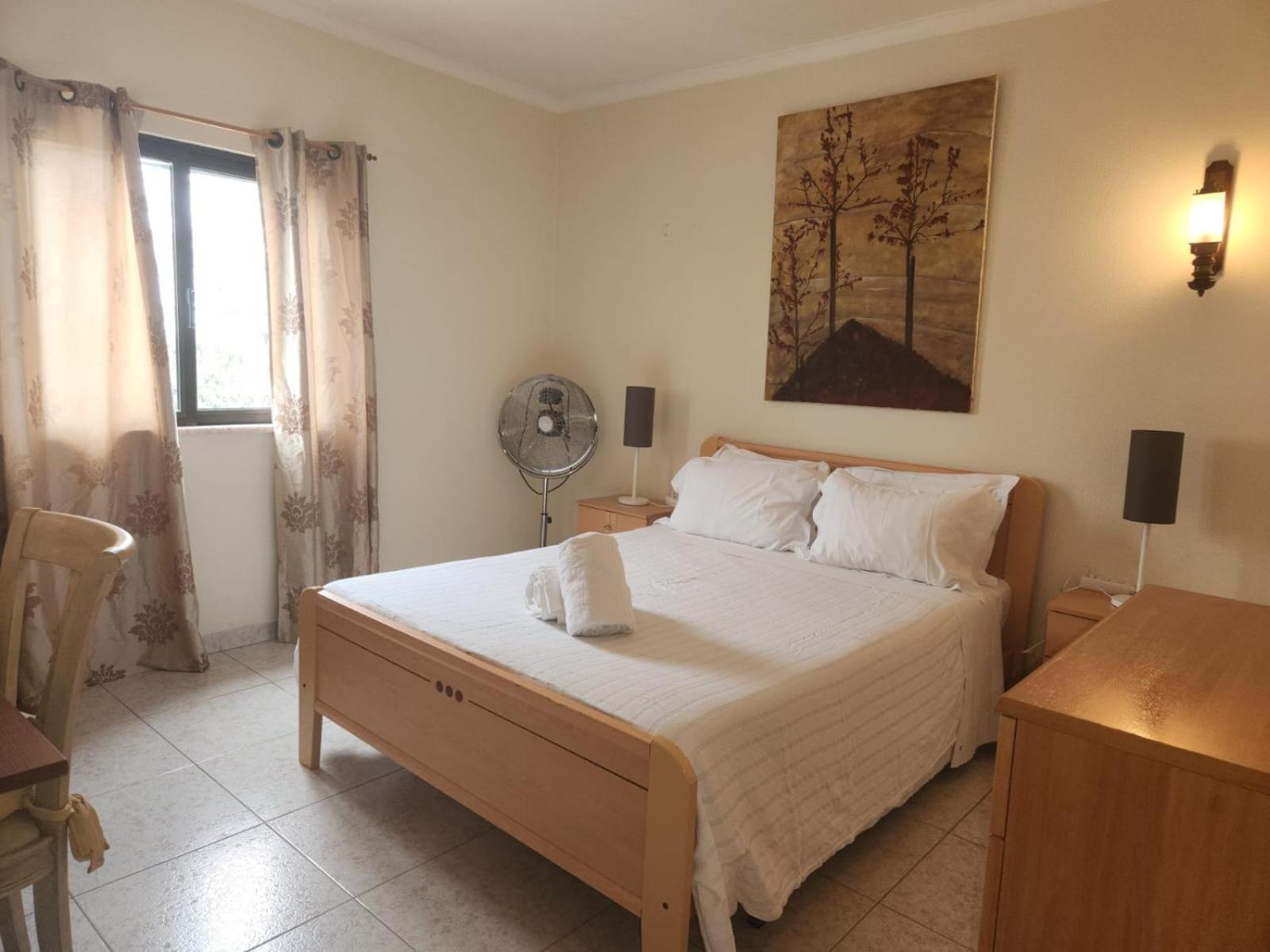 Hostel Sunny House Lagos Zewnętrze zdjęcie