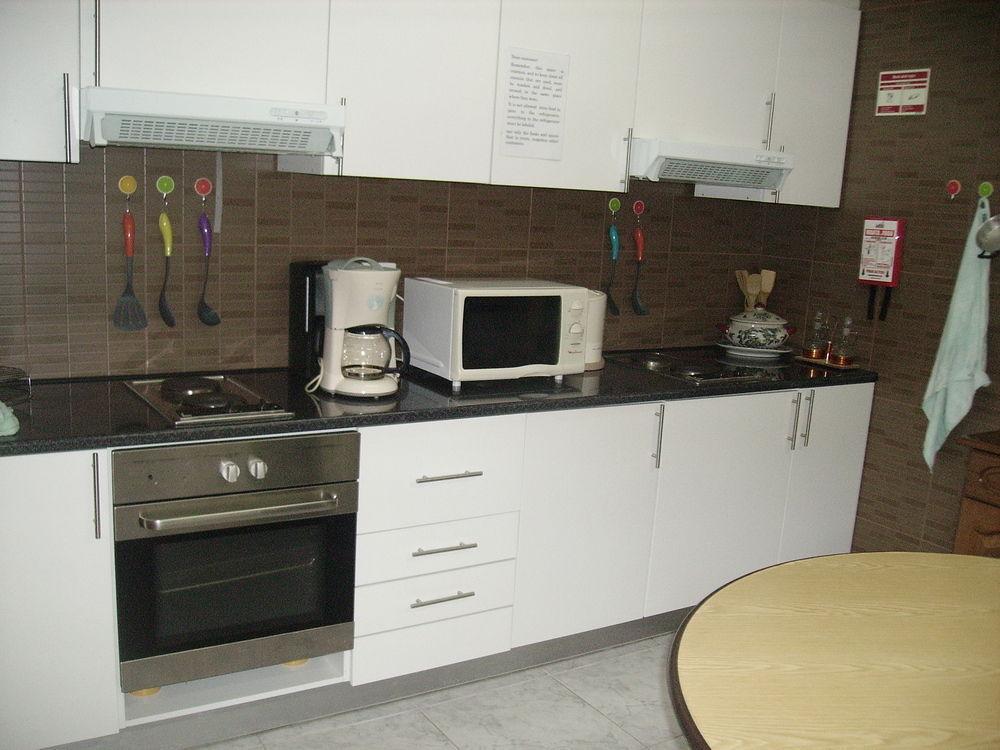 Hostel Sunny House Lagos Zewnętrze zdjęcie
