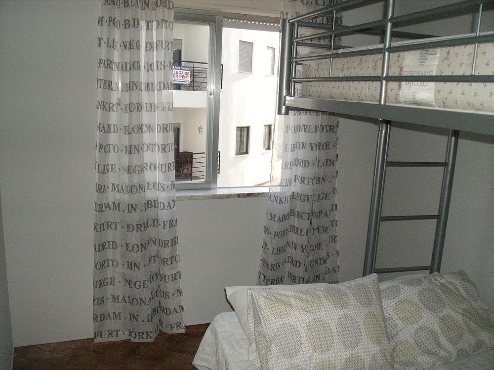 Hostel Sunny House Lagos Zewnętrze zdjęcie